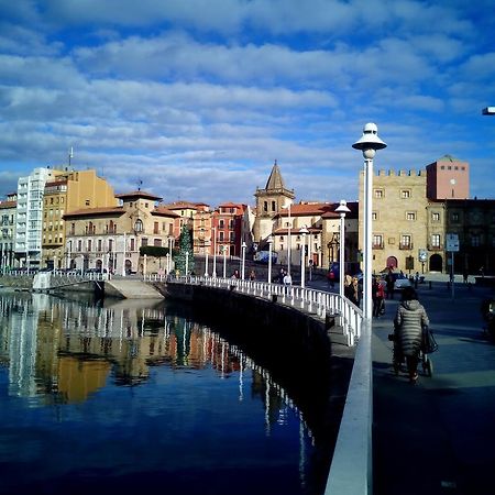 Hotel Playa Poniente Gijón Zewnętrze zdjęcie