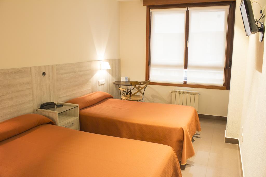 Hotel Playa Poniente Gijón Zewnętrze zdjęcie