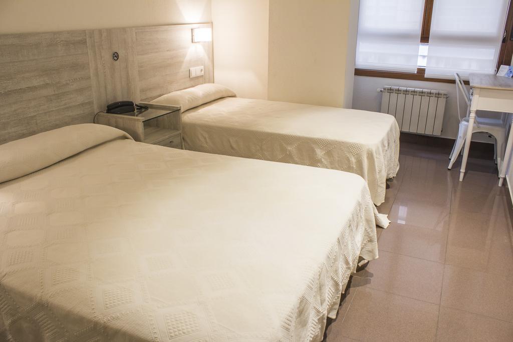 Hotel Playa Poniente Gijón Zewnętrze zdjęcie